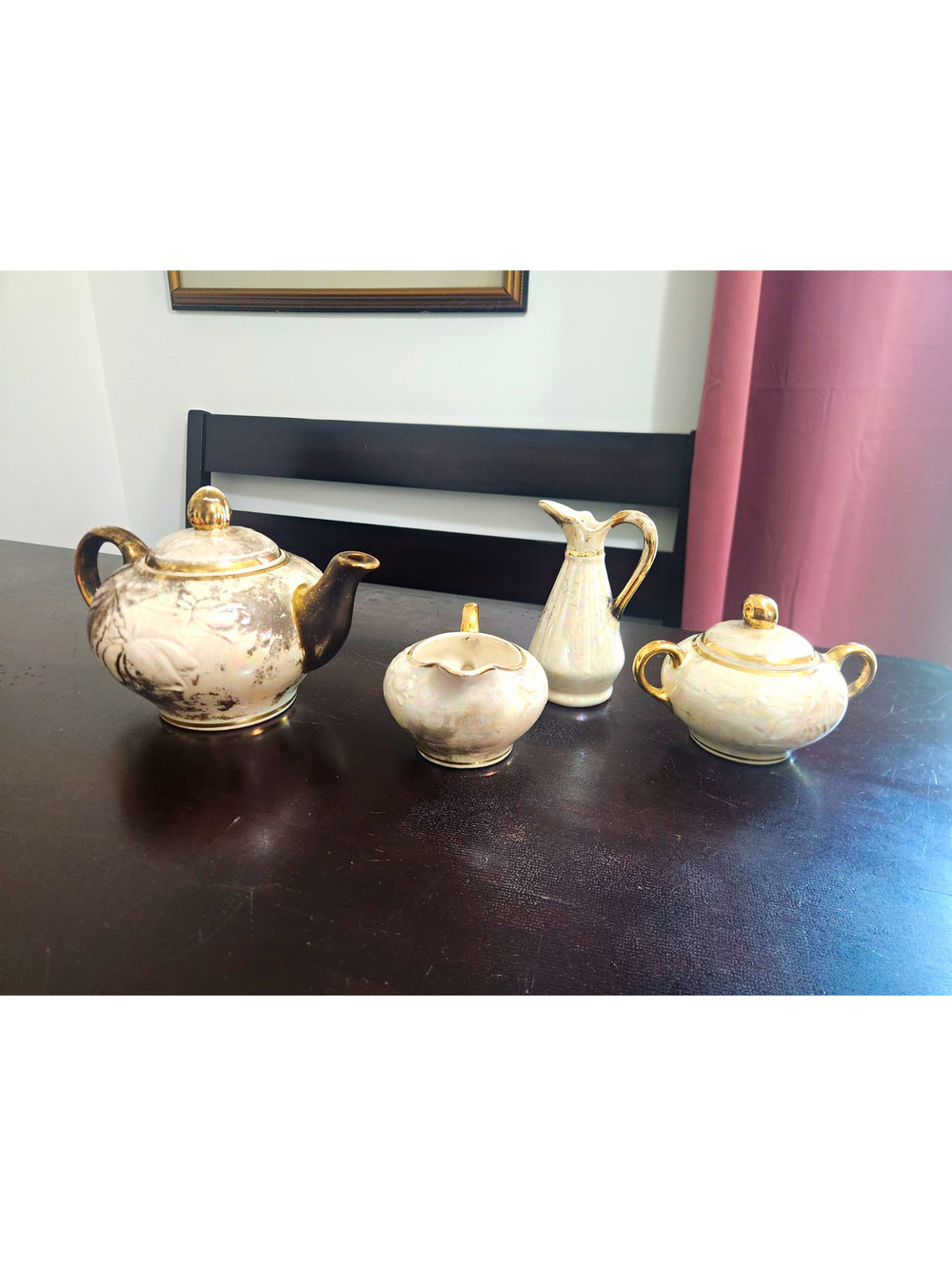 Continental Kilns Luster 22K Gold Lustre Floral 4pc Tea Set - Note Damage